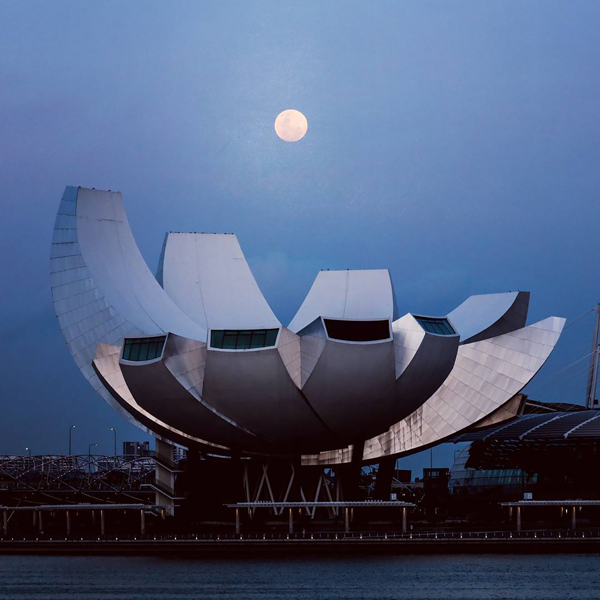 Artscience Moon